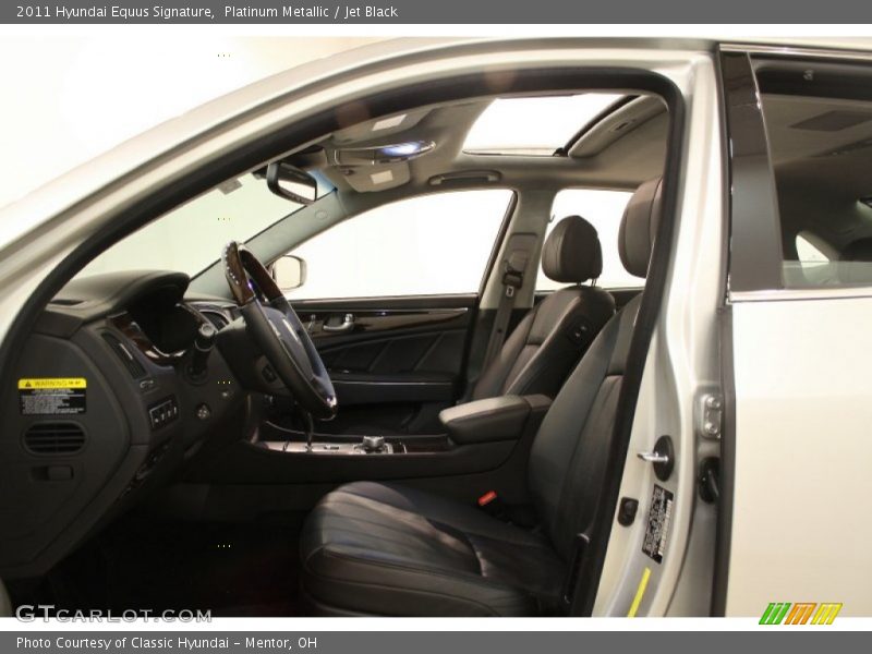  2011 Equus Signature Jet Black Interior