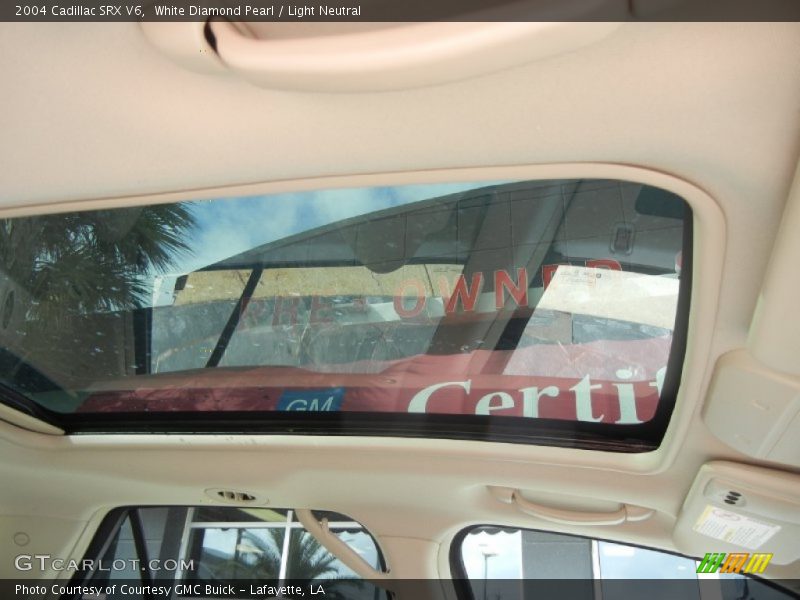 White Diamond Pearl / Light Neutral 2004 Cadillac SRX V6
