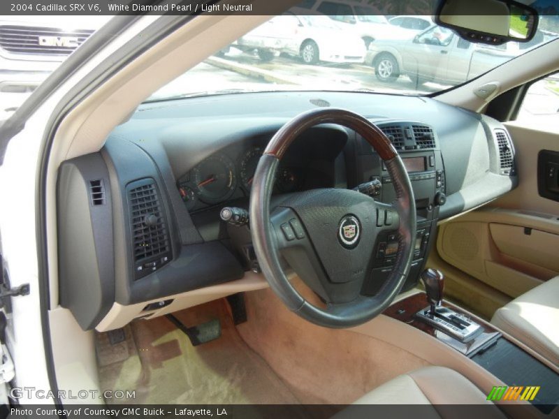White Diamond Pearl / Light Neutral 2004 Cadillac SRX V6
