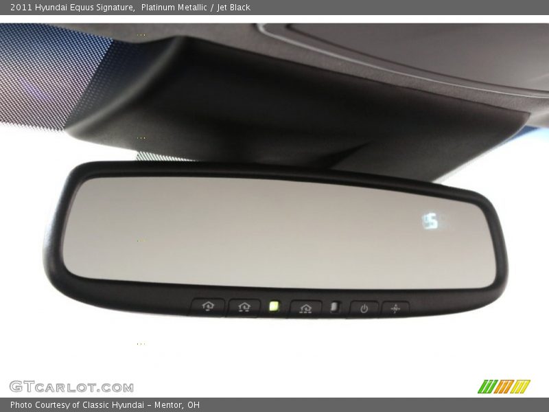 Platinum Metallic / Jet Black 2011 Hyundai Equus Signature