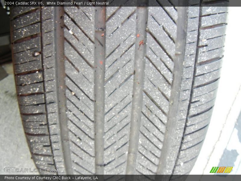 White Diamond Pearl / Light Neutral 2004 Cadillac SRX V6