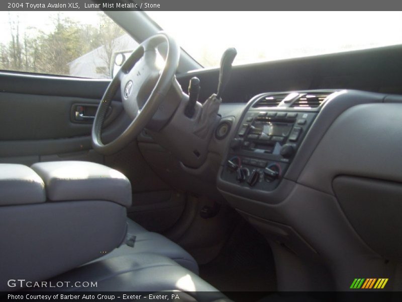 Lunar Mist Metallic / Stone 2004 Toyota Avalon XLS