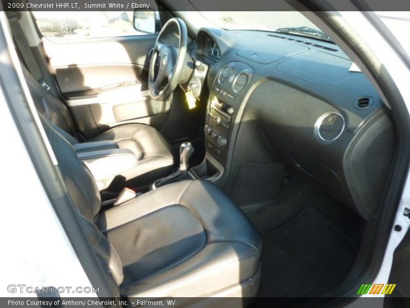 Summit White / Ebony 2009 Chevrolet HHR LT