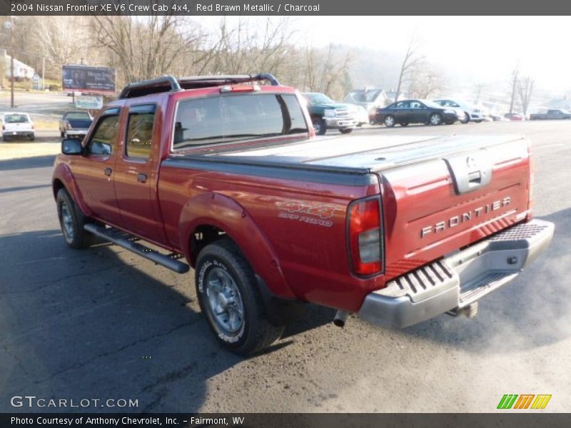 Red Brawn Metallic / Charcoal 2004 Nissan Frontier XE V6 Crew Cab 4x4