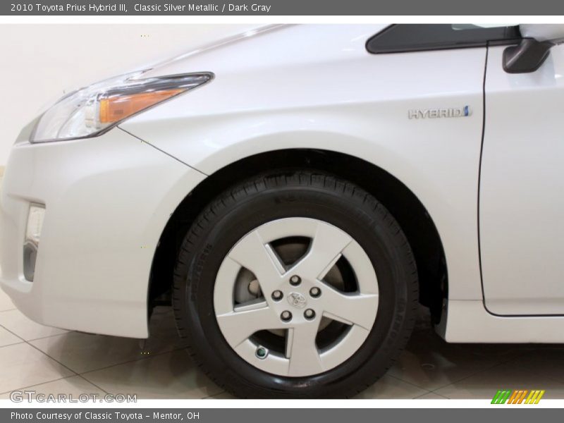 Classic Silver Metallic / Dark Gray 2010 Toyota Prius Hybrid III