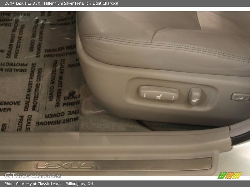 Millennium Silver Metallic / Light Charcoal 2004 Lexus ES 330