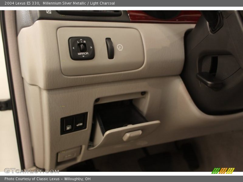Millennium Silver Metallic / Light Charcoal 2004 Lexus ES 330