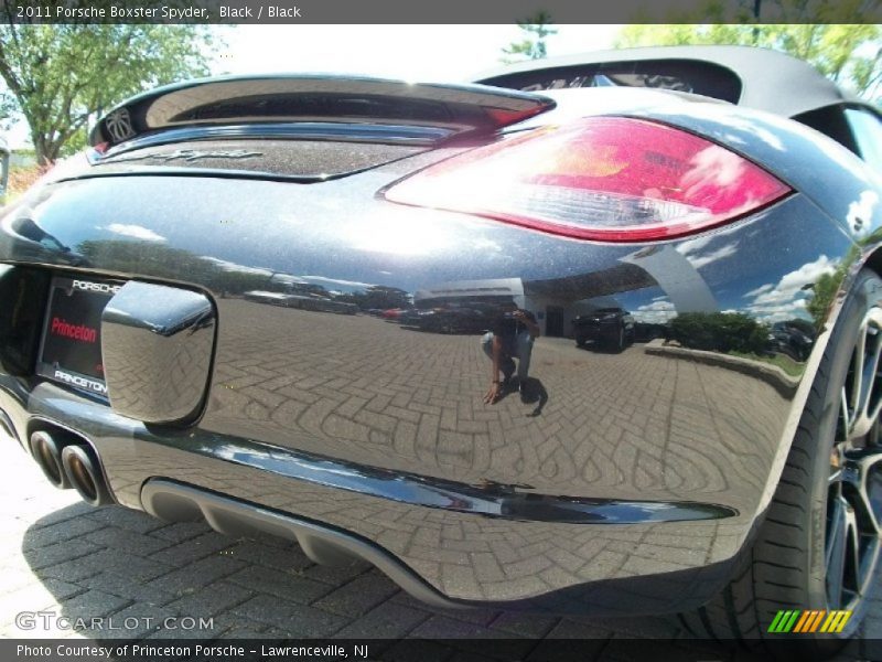 Black / Black 2011 Porsche Boxster Spyder