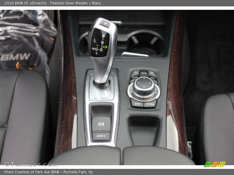 Titanium Silver Metallic / Black 2010 BMW X5 xDrive30i