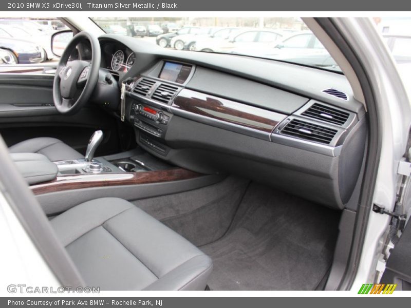 Titanium Silver Metallic / Black 2010 BMW X5 xDrive30i