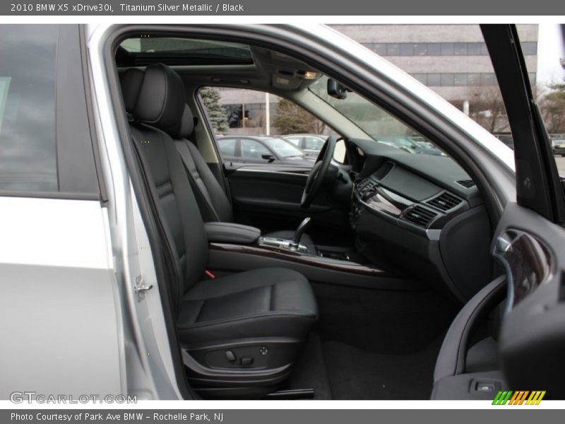 Titanium Silver Metallic / Black 2010 BMW X5 xDrive30i