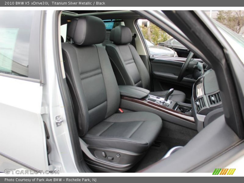 Titanium Silver Metallic / Black 2010 BMW X5 xDrive30i