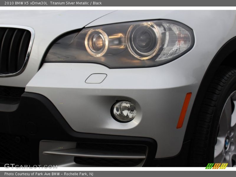 Titanium Silver Metallic / Black 2010 BMW X5 xDrive30i