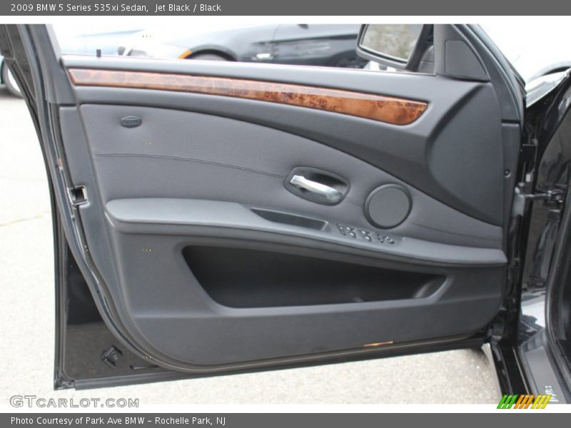 Jet Black / Black 2009 BMW 5 Series 535xi Sedan
