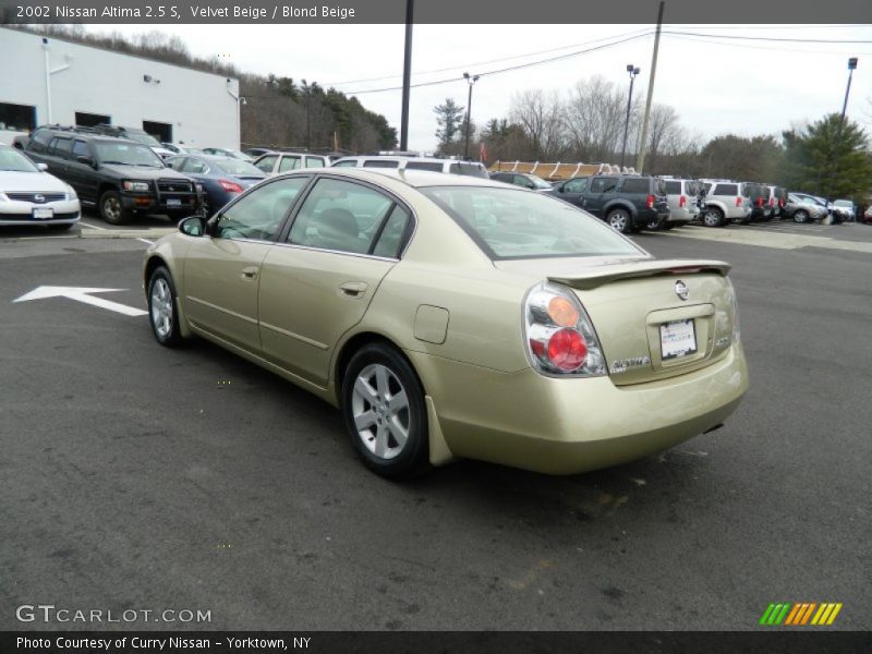 Velvet Beige / Blond Beige 2002 Nissan Altima 2.5 S