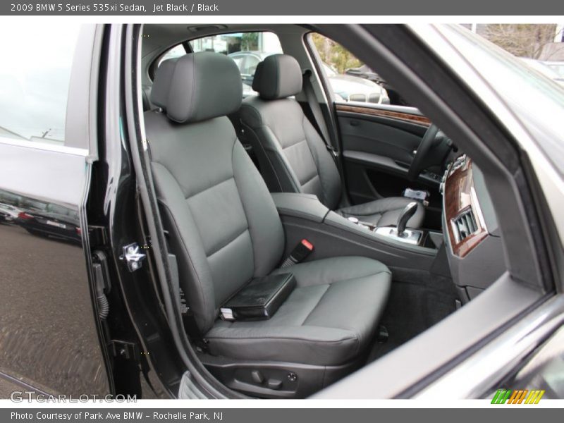 Jet Black / Black 2009 BMW 5 Series 535xi Sedan