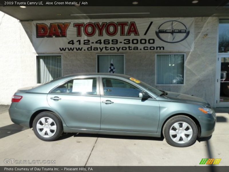 Aloe Green Metallic / Ash 2009 Toyota Camry LE