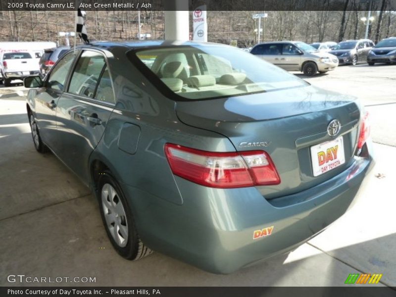 Aloe Green Metallic / Ash 2009 Toyota Camry LE