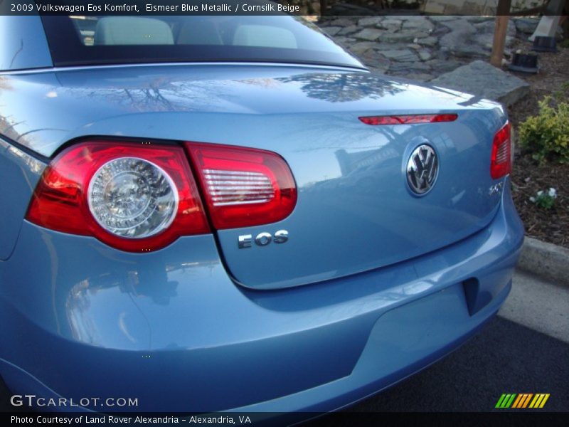 Eismeer Blue Metallic / Cornsilk Beige 2009 Volkswagen Eos Komfort