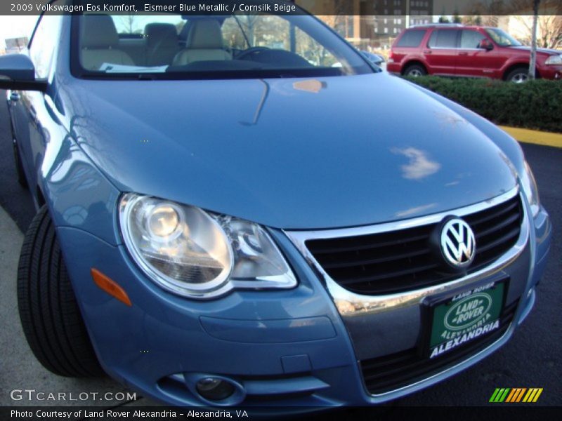 Eismeer Blue Metallic / Cornsilk Beige 2009 Volkswagen Eos Komfort