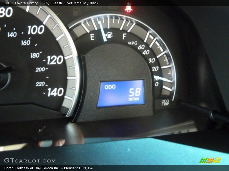 Classic Silver Metallic / Black 2012 Toyota Camry SE V6
