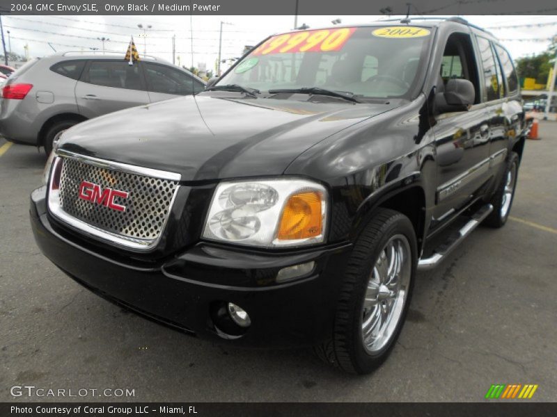 Onyx Black / Medium Pewter 2004 GMC Envoy SLE