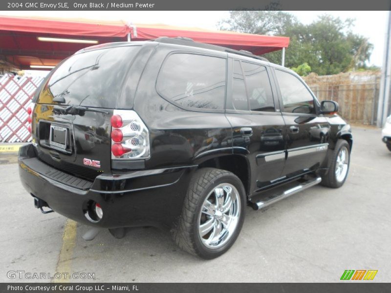 Onyx Black / Medium Pewter 2004 GMC Envoy SLE