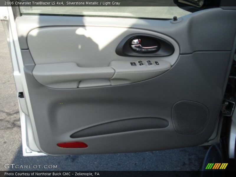 Silverstone Metallic / Light Gray 2006 Chevrolet TrailBlazer LS 4x4
