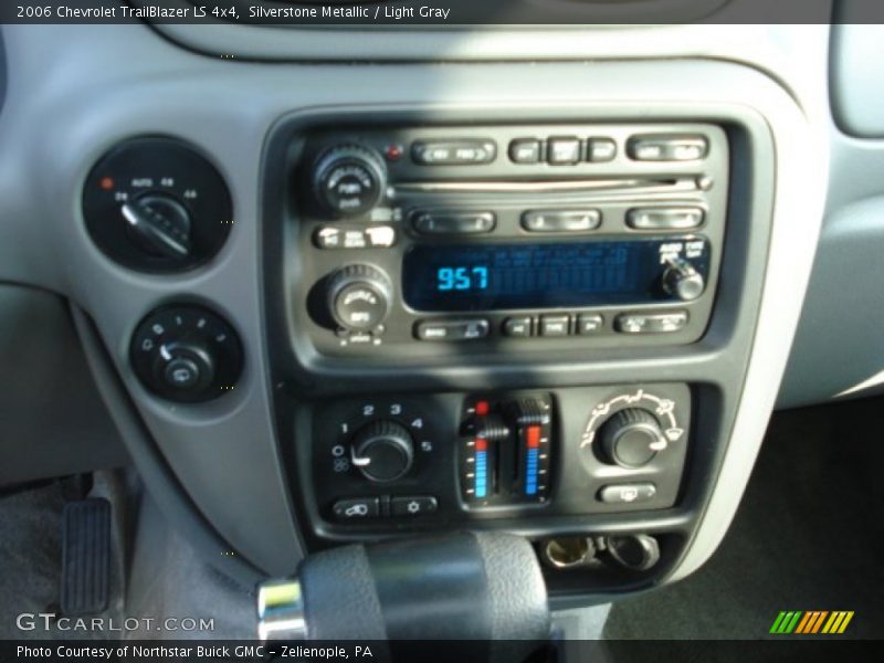 Silverstone Metallic / Light Gray 2006 Chevrolet TrailBlazer LS 4x4