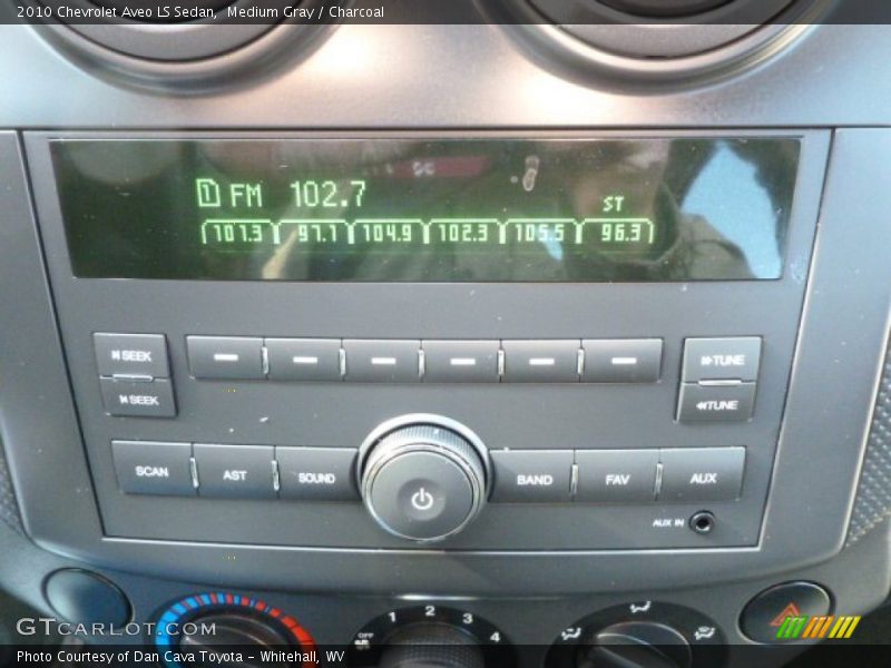 Medium Gray / Charcoal 2010 Chevrolet Aveo LS Sedan