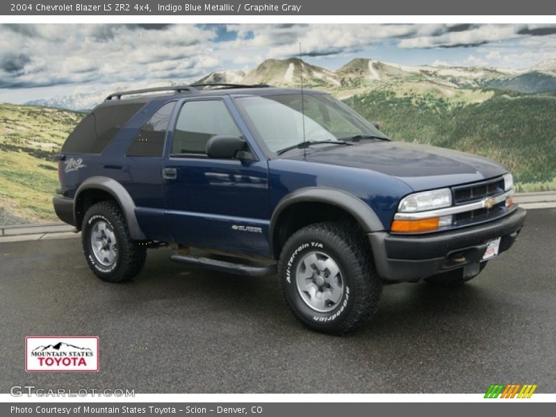 Indigo Blue Metallic / Graphite Gray 2004 Chevrolet Blazer LS ZR2 4x4