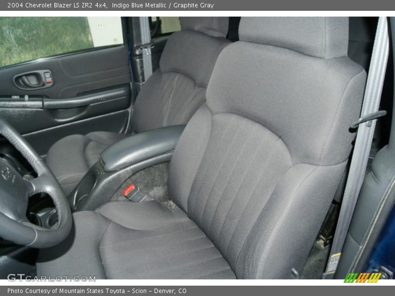 Indigo Blue Metallic / Graphite Gray 2004 Chevrolet Blazer LS ZR2 4x4