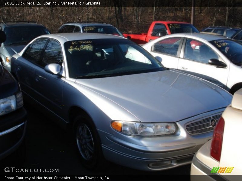 Sterling Silver Metallic / Graphite 2001 Buick Regal LS