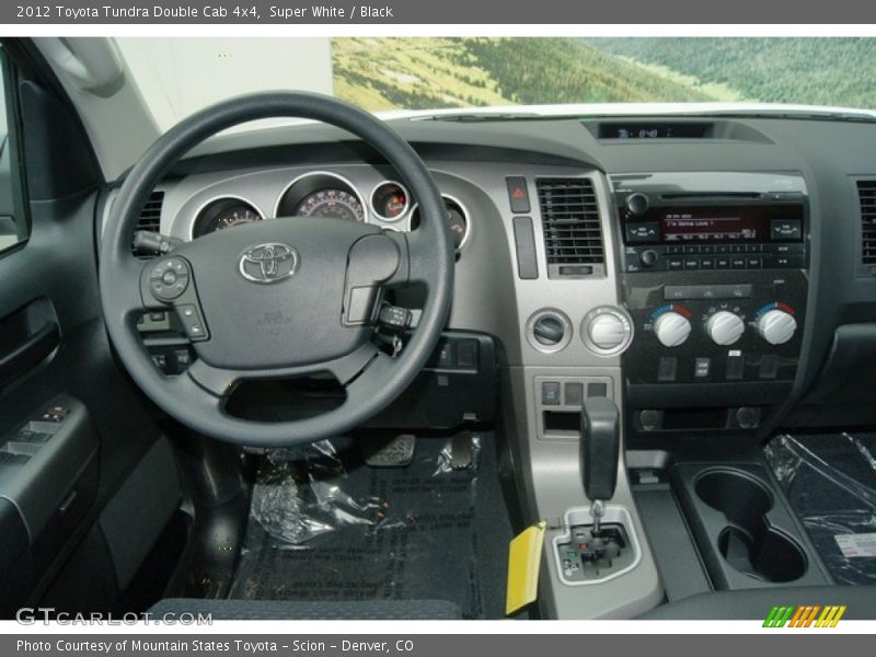 Super White / Black 2012 Toyota Tundra Double Cab 4x4