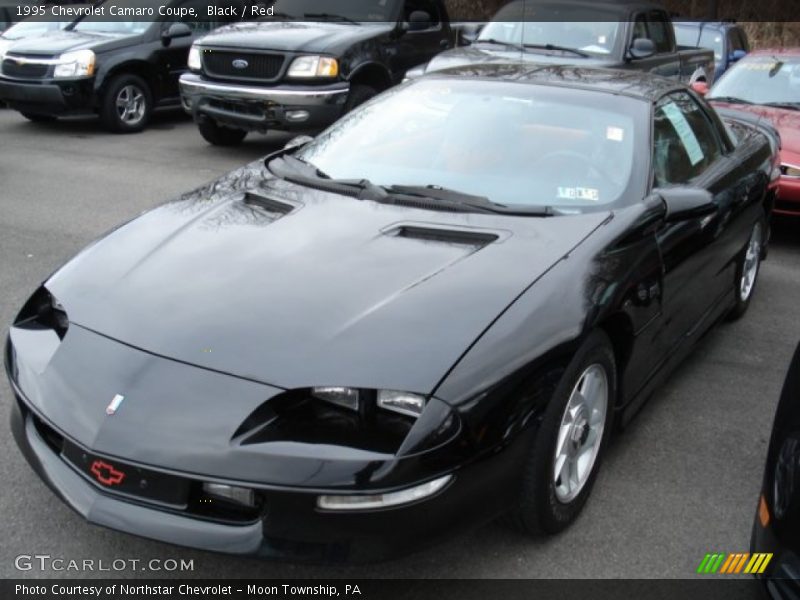 Front 3/4 View of 1995 Camaro Coupe