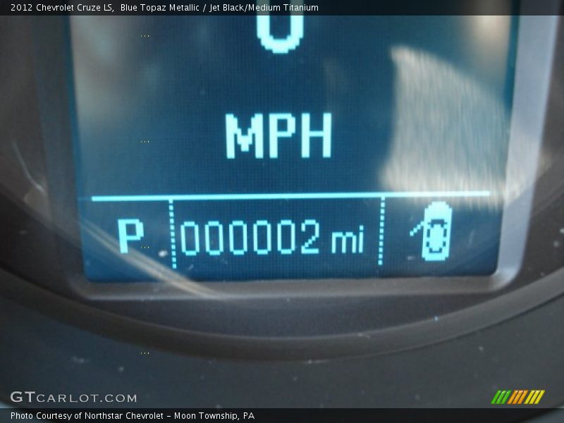 Blue Topaz Metallic / Jet Black/Medium Titanium 2012 Chevrolet Cruze LS