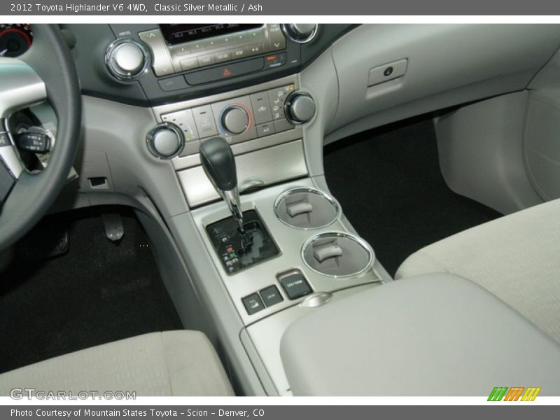 Classic Silver Metallic / Ash 2012 Toyota Highlander V6 4WD