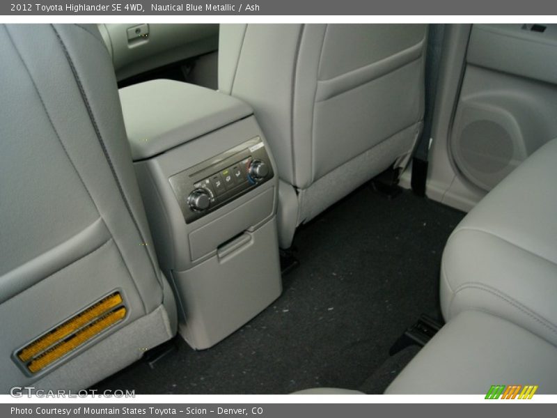 Nautical Blue Metallic / Ash 2012 Toyota Highlander SE 4WD