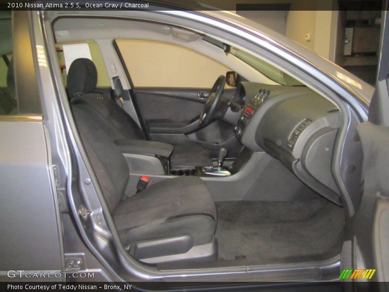 Ocean Gray / Charcoal 2010 Nissan Altima 2.5 S