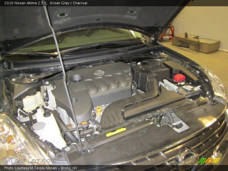 Ocean Gray / Charcoal 2010 Nissan Altima 2.5 S