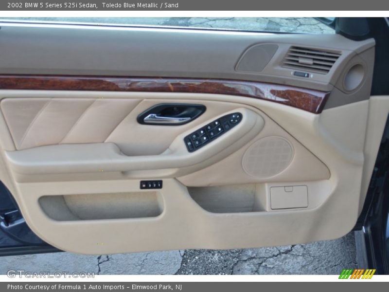 Toledo Blue Metallic / Sand 2002 BMW 5 Series 525i Sedan