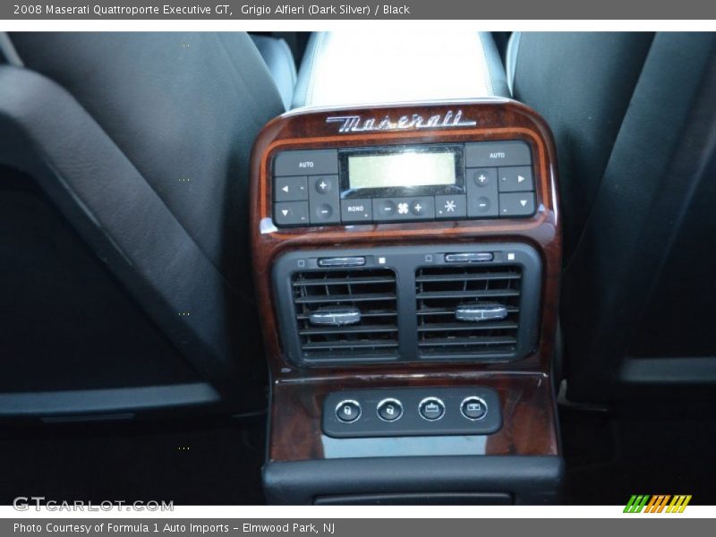 Controls of 2008 Quattroporte Executive GT