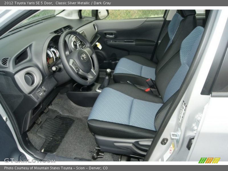 Classic Silver Metallic / Dark Gray 2012 Toyota Yaris SE 5 Door