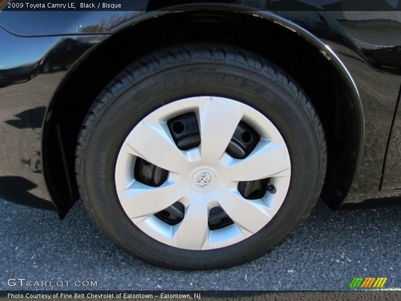 Black / Bisque 2009 Toyota Camry LE