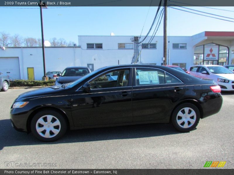 Black / Bisque 2009 Toyota Camry LE