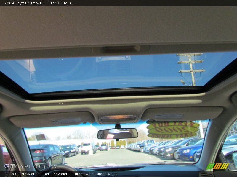 Black / Bisque 2009 Toyota Camry LE