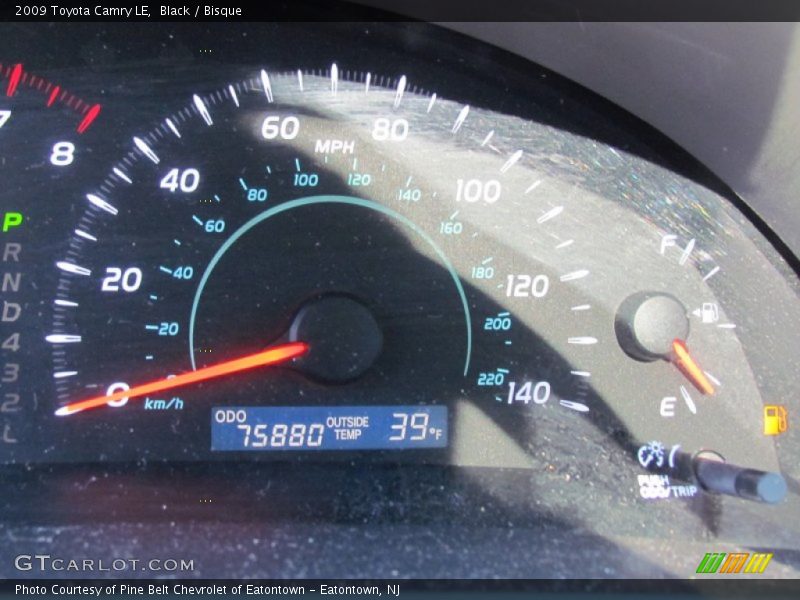 Black / Bisque 2009 Toyota Camry LE