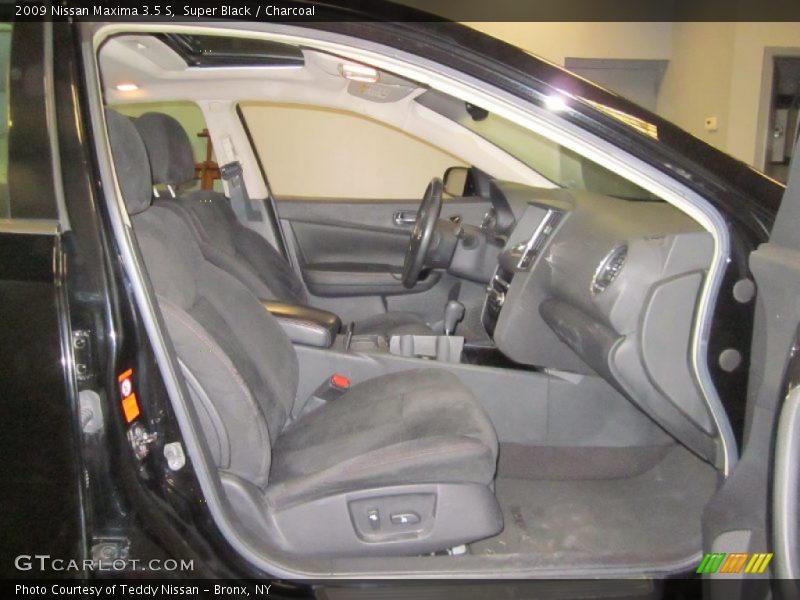 Super Black / Charcoal 2009 Nissan Maxima 3.5 S