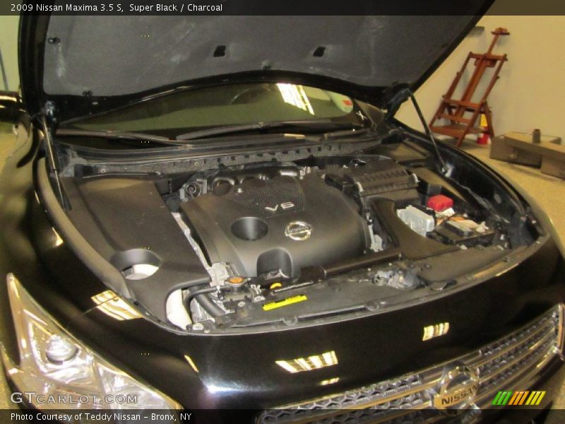 Super Black / Charcoal 2009 Nissan Maxima 3.5 S