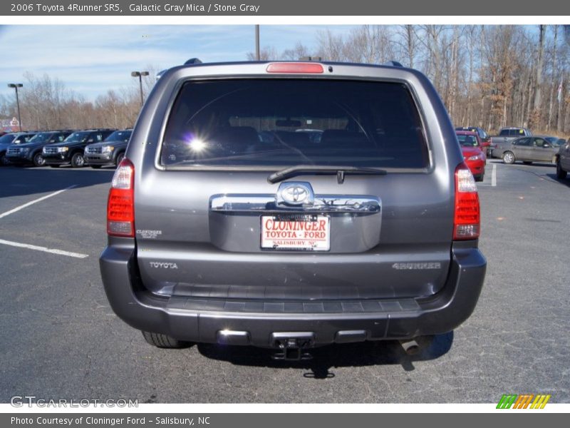 Galactic Gray Mica / Stone Gray 2006 Toyota 4Runner SR5